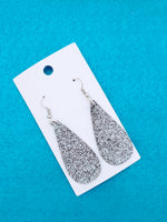 Lightweight Dangle Earrings