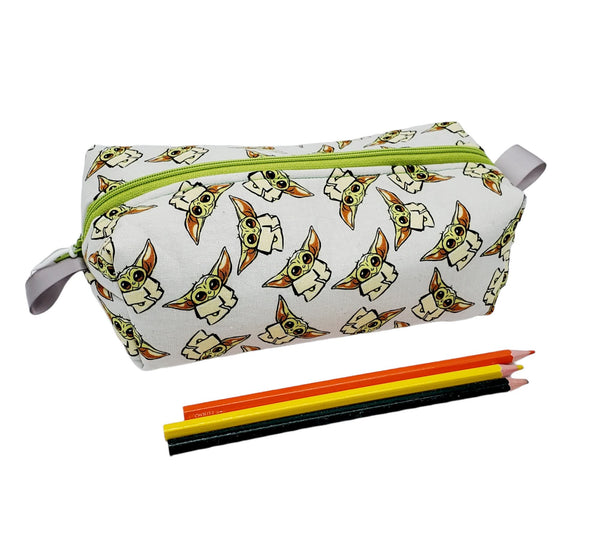Handmade Zippered Pouch, Pencil Case, Makeup Bag with single compartment
